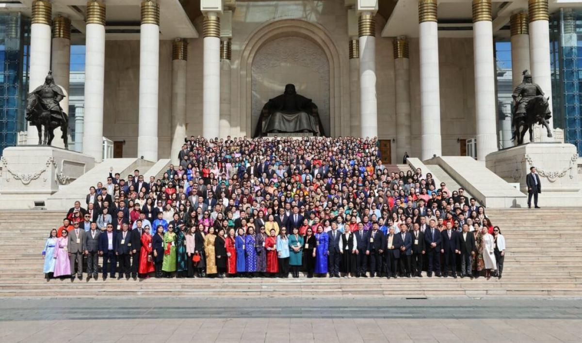 Түүхийн багш нарт "Чингис хаан" Үндэсний музе